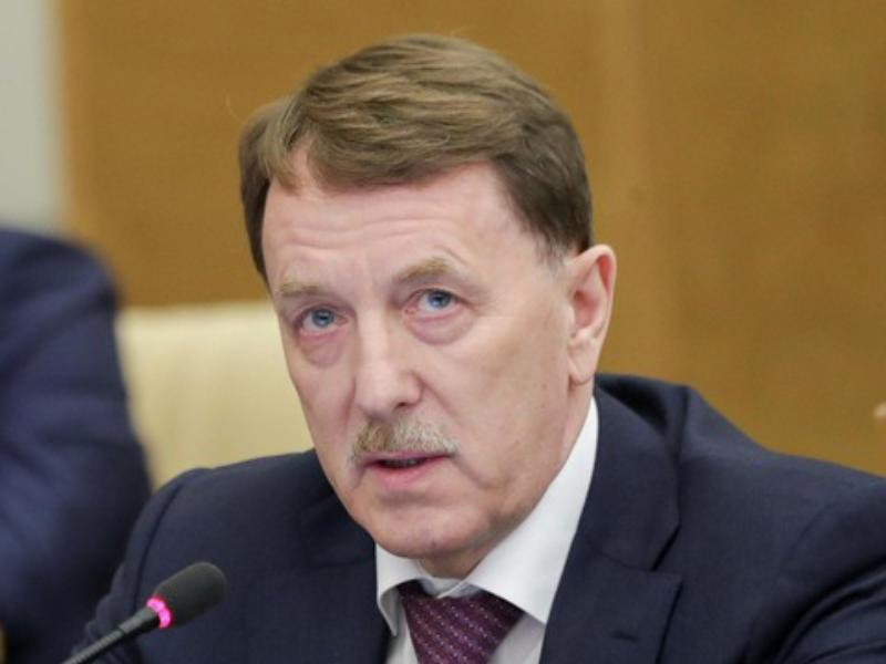 Губернатор Гусев наградил Гордеева за заслуги перед Воронежской областью Губернатор Гусев наградил Гордеева за заслуги перед Воронежской областью
