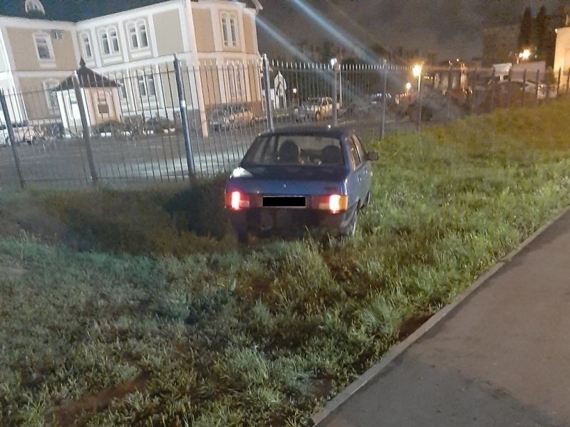 Воронежец рассказал о пьяном автодебоше в Северном микрорайоне Воронежец рассказал о пьяном автодебоше в Северном микрорайоне