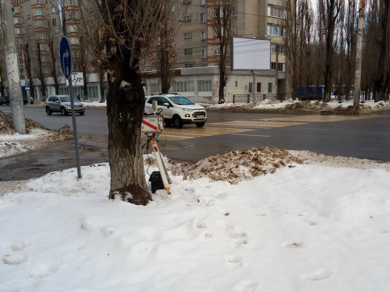 Водителей предупредили о спрятанной треноге в Воронеже Водителей предупредили о спрятанной треноге в Воронеже