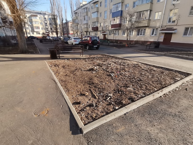 Активисты остались недовольны ремонтом дворов под Воронежем Активисты остались недовольны ремонтом дворов под Воронежем