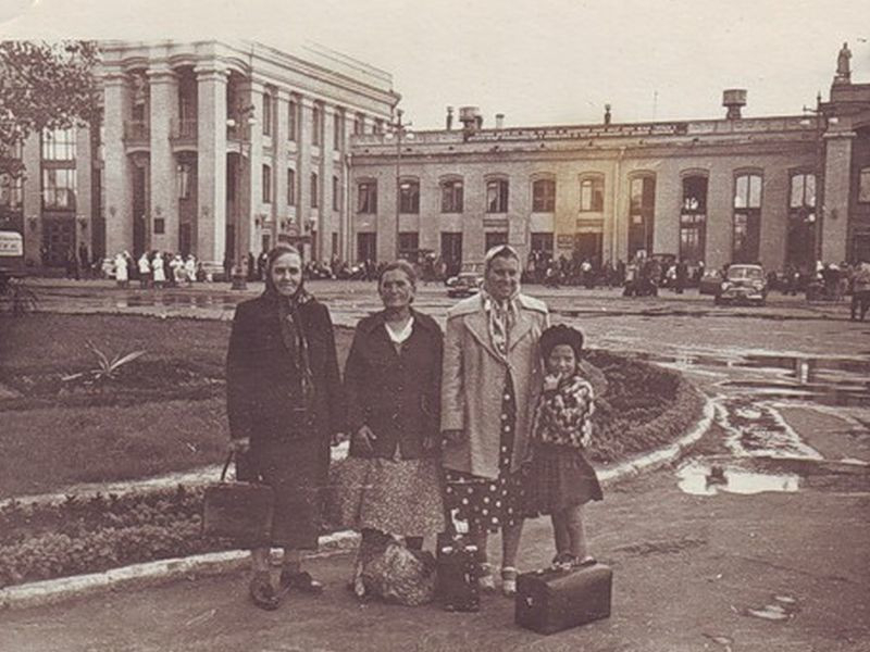 Электрички начали ходить 57 лет назад по железным дорогам Воронежской области Электрички начали ходить 57 лет назад по железным дорогам Воронежской области