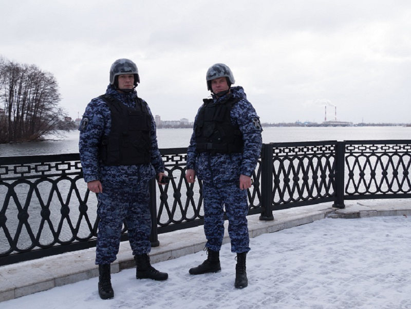 Алкоголь подставил водителя перед росгвардейцами в Воронежской области Алкоголь подставил водителя перед росгвардейцами в Воронежской области