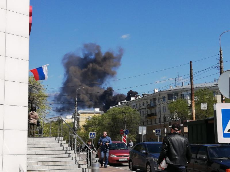 Стала известна причина густого черного дыма в небе над Воронежем Стала известна причина густого черного дыма в небе над Воронежем