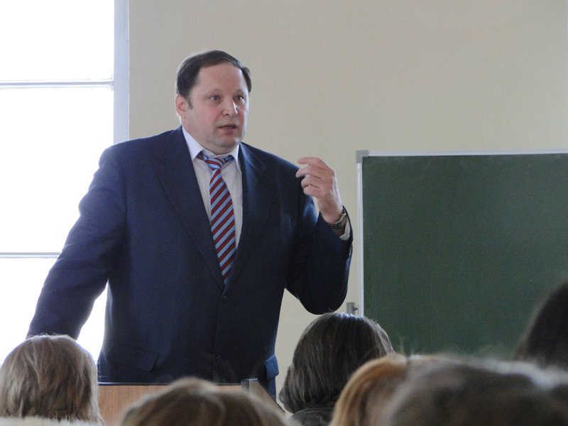 Сергей Филоненко больше не будет возглавлять Общественную палату Воронежа Сергей Филоненко больше не будет возглавлять Общественную палату Воронежа