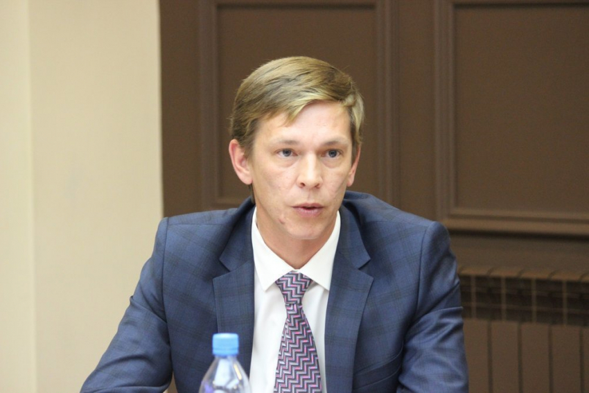Рокировка вышла: основным муниципальным дорожником Воронежа стал выходец из облправительства Олег Котов
