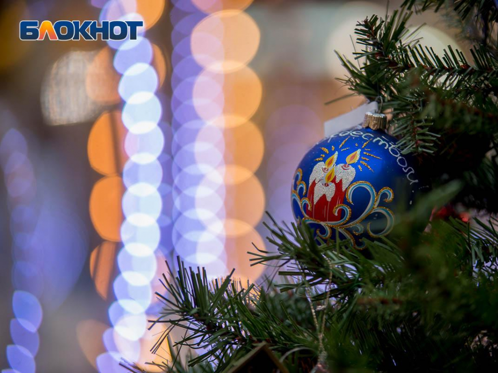 Более 14 тыс рублей воронежцы планируют потратить на новогодние подарки
