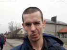 Бомж-беглец, порезавший полицейских, несколько дней жил в Подгорном под Воронежем