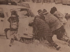 Неистовый снегопад обрушивался в конце зимы 1993 года на Воронеж
