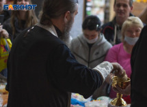 Что воронежцы пожелали друг другу на Пасху во время освящения куличей