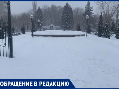Не только Воронеж: жители Семилук жалуются на заваленный снегом город