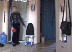 Опубликовано видео одной из серии краж по Воронежу
