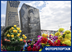 Как выглядит могила легендарного Юрия Хоя в Воронеже