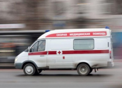 В Воронеже 115-й автобус сбил женщину у остановки