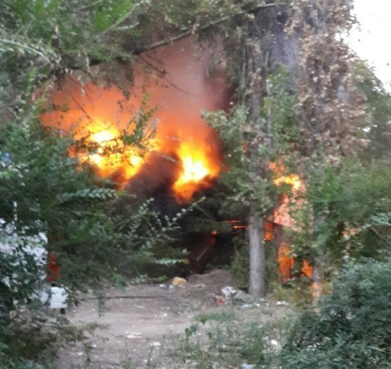 В Воронеже недалеко от Политеха произошел пожар