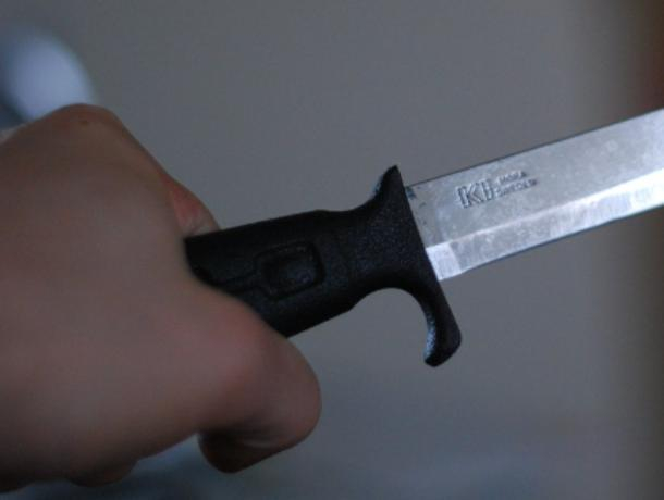 16-летний воронежец изрезал 8-летнего брата ножом