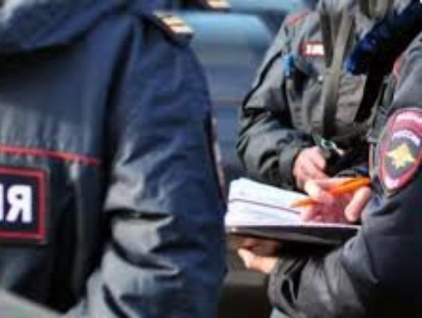 Автомобилист скончался в перевернутой иномарке в Воронежской области