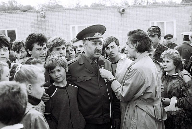 Макашов. Альберт Макашов 1993. Альберт Макашов 1991. Генерал Макашев. Генерал Макашов 1993 год.