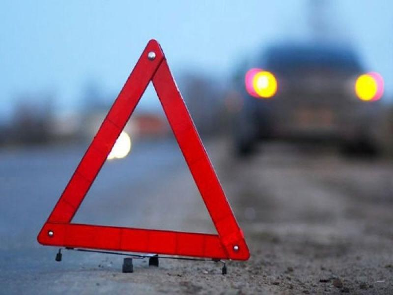 Пенсионер и две женщины пострадали в опрокинутом авто под Воронежем
