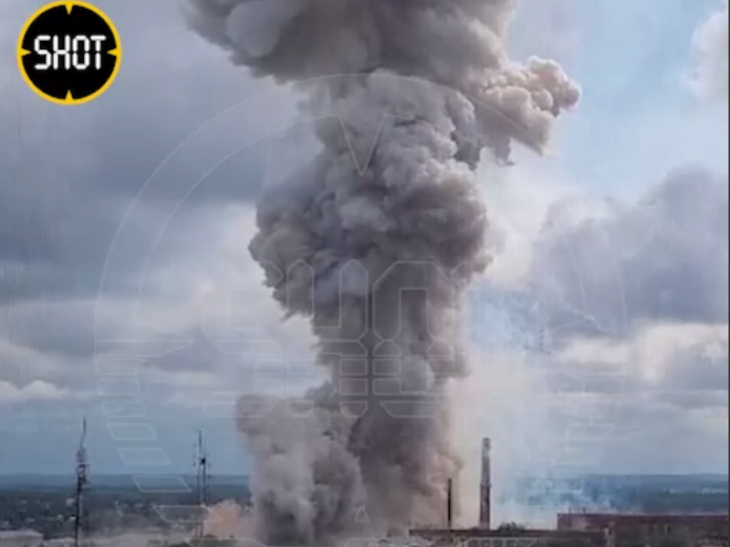 Что за взрывы воронеже сейчас слышны. Взрыв в Воронежской области. Звук взрыва в Воронеже сейчас.