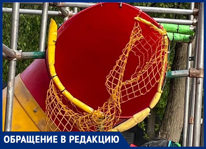 Детские лабиринты в парке у цирка пугают взрослых в Воронеже