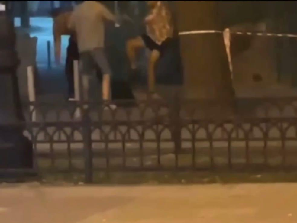 Экскортницу Избили За Фото Около Храма